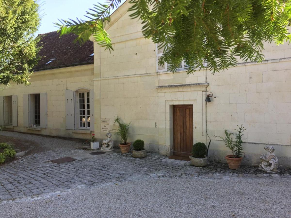 Le Presbytere De La Cite Royale De Лош Экстерьер фото