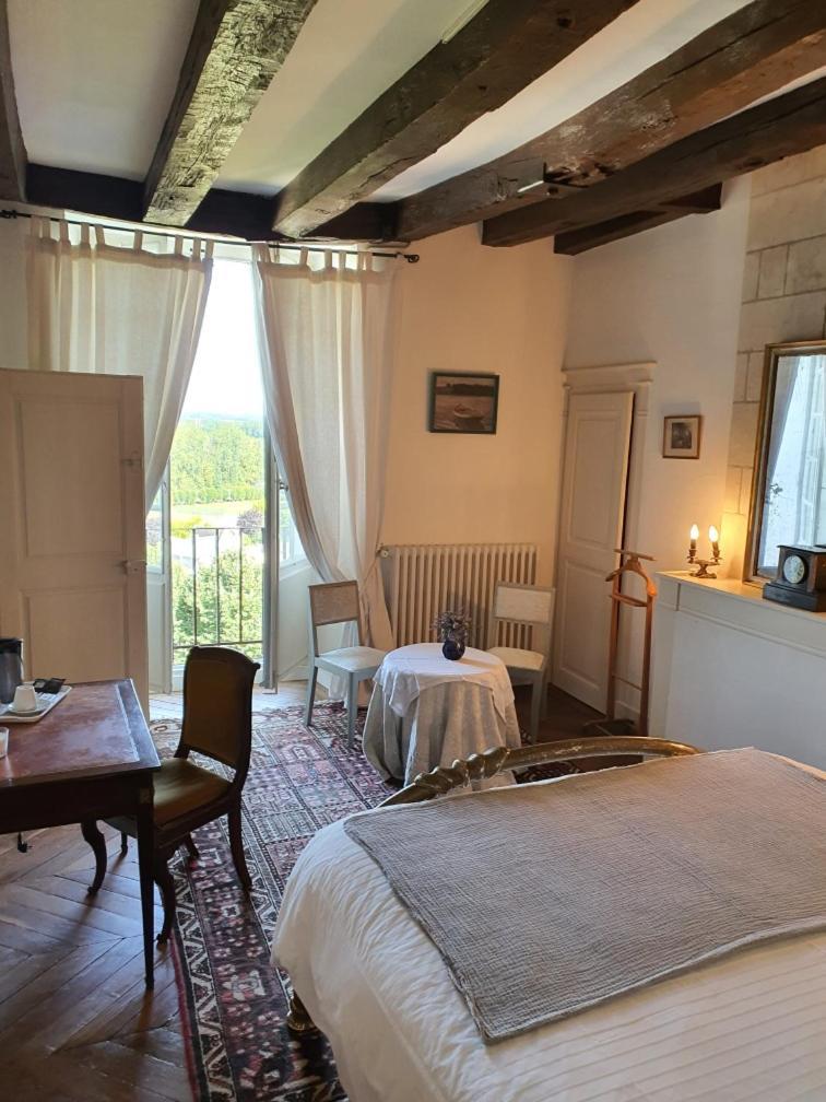 Le Presbytere De La Cite Royale De Лош Номер фото