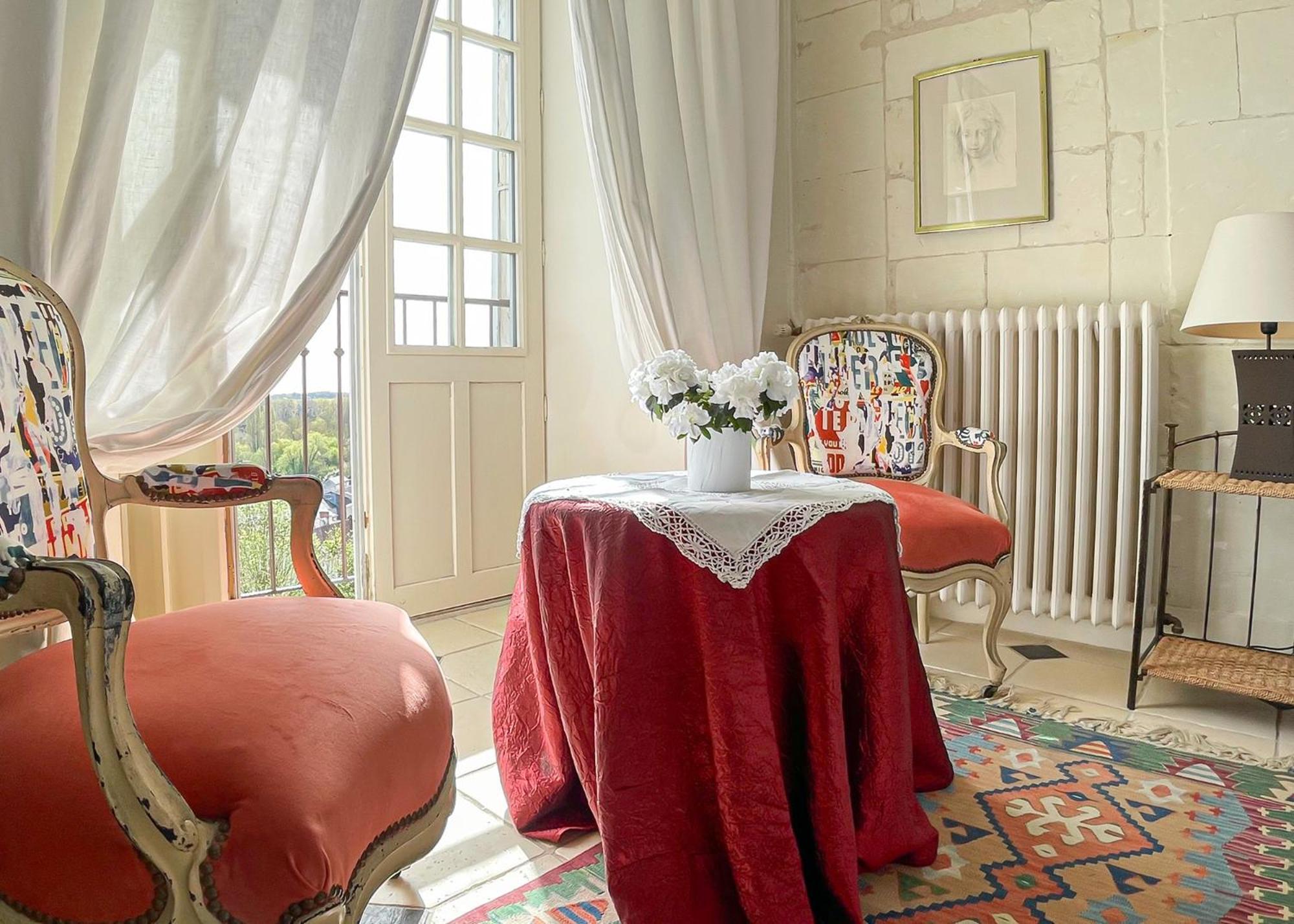 Le Presbytere De La Cite Royale De Лош Экстерьер фото
